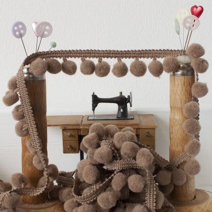 Medium Pom Pom Trim - Frumble Fabrics