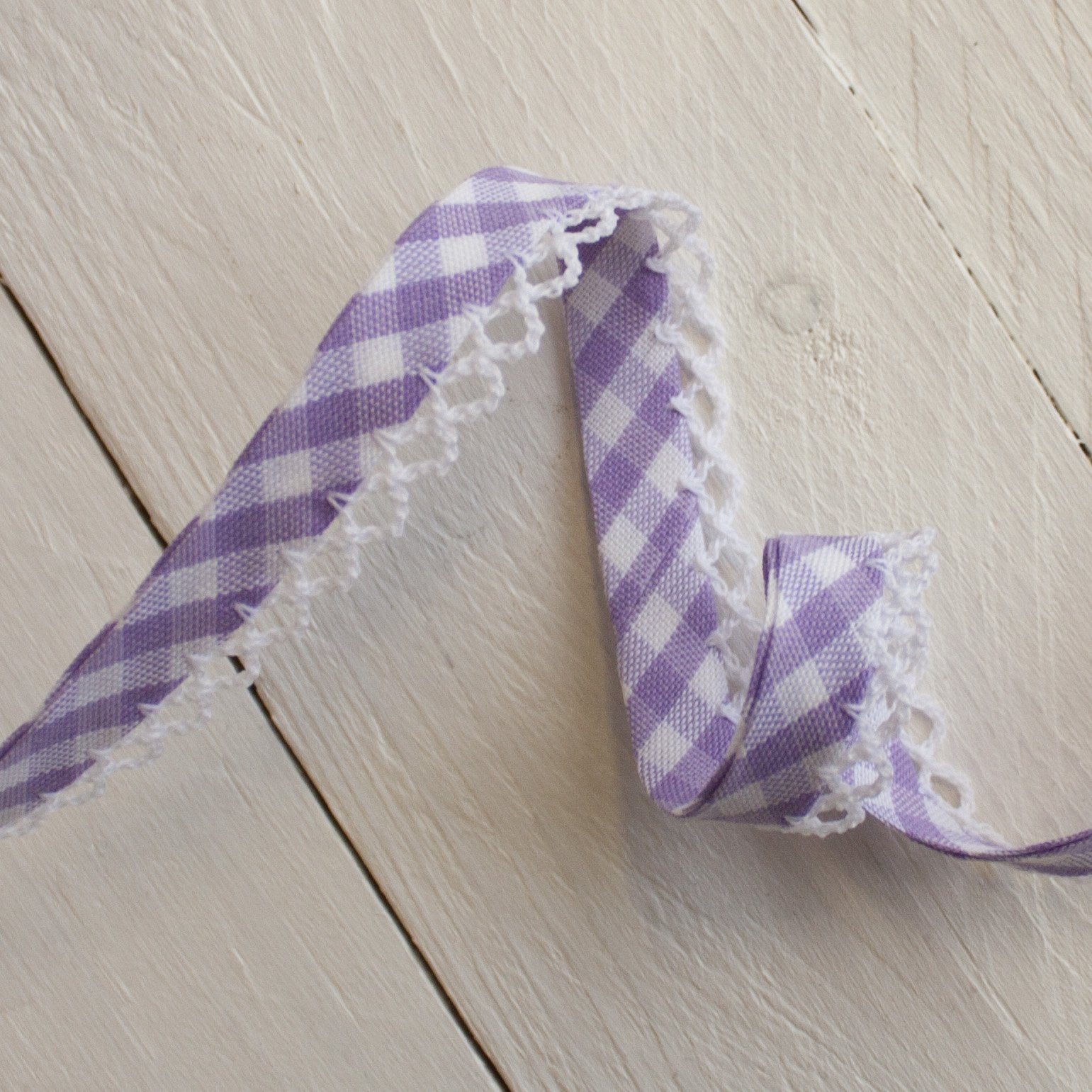 Woven Gingham Lace Edge Bias Binding 5 metres - Frumble Fabrics