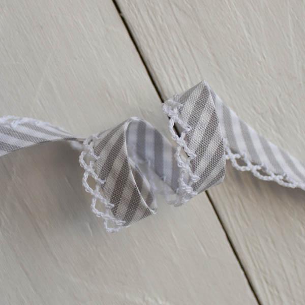Stripe Lace Edge Bias Binding 5 metres - Frumble Fabrics