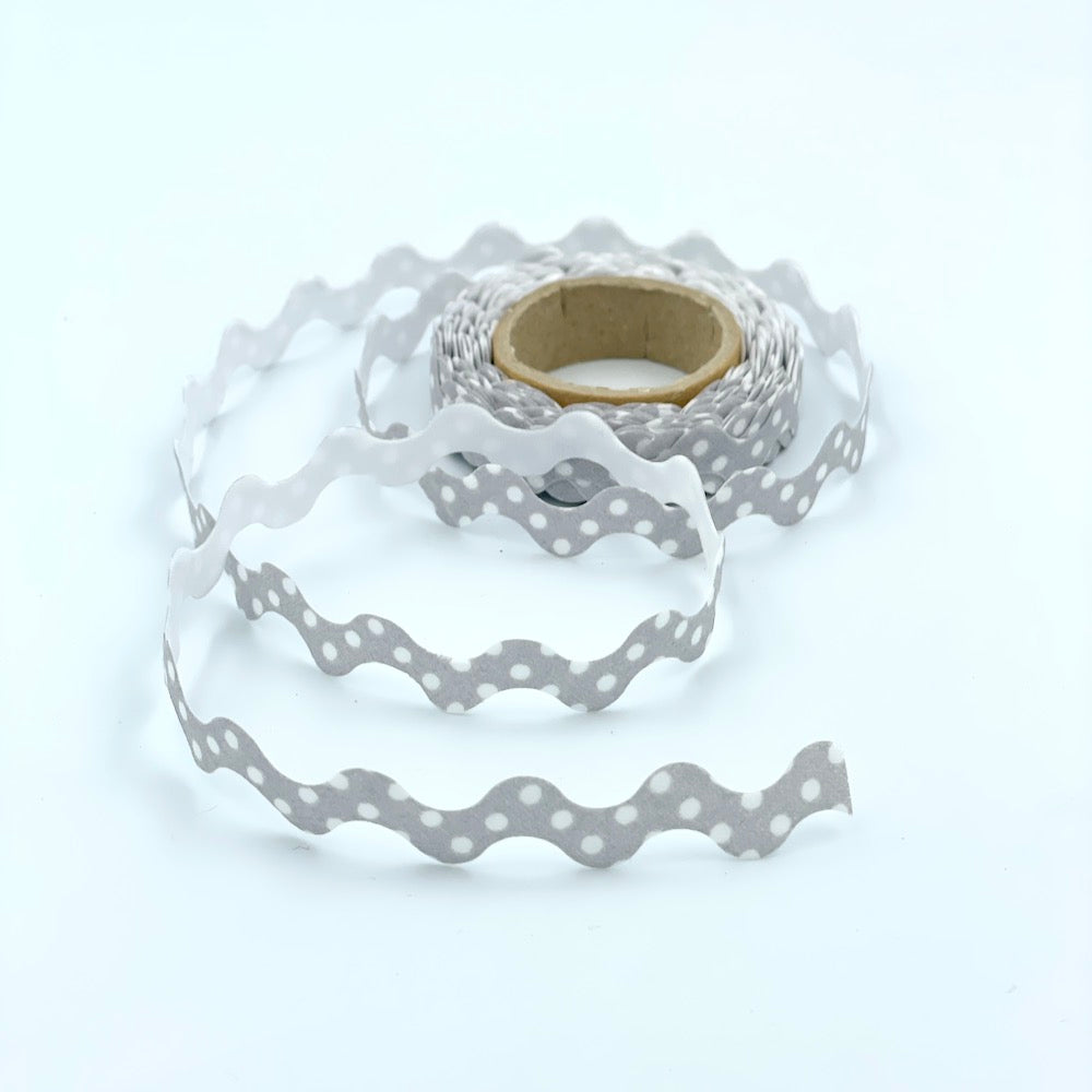 25m Reel of 15mm Polka Dot Ric Rac Bias