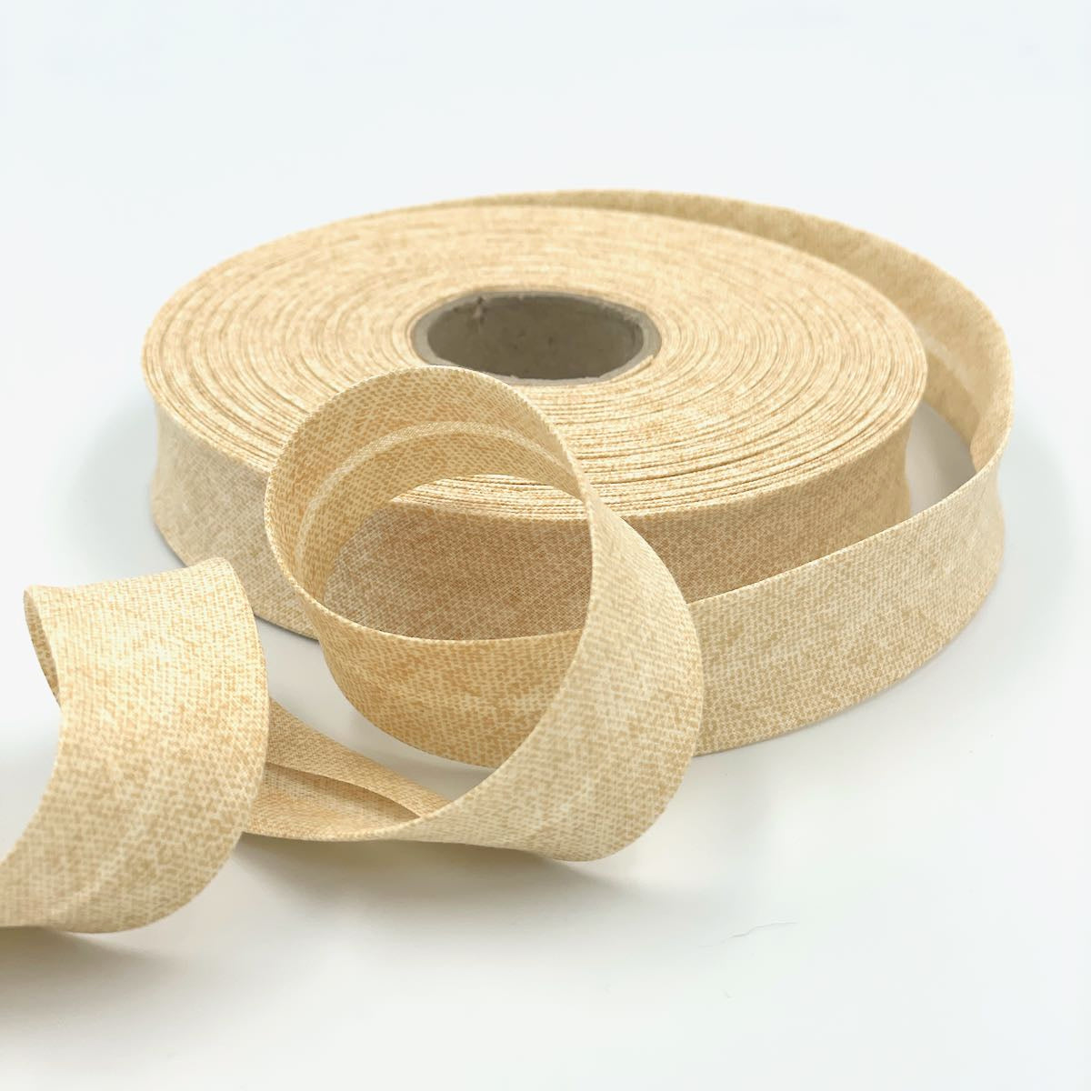 25m Reel of 25mm Grain Print Bias Binding