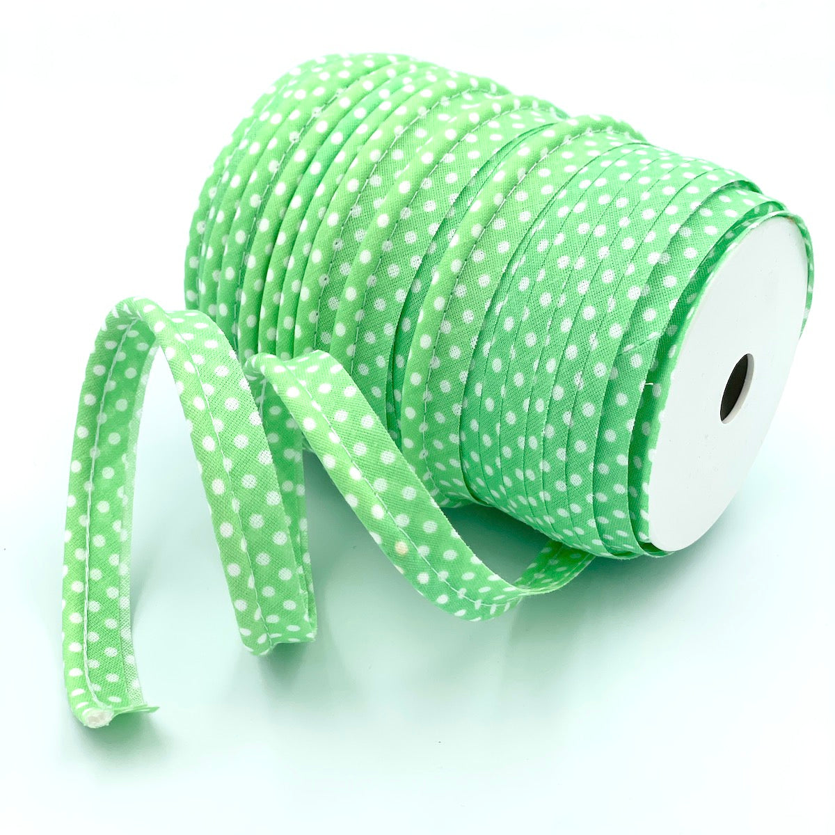25m Reel of Medium Polka Dot Piping Bias Binding