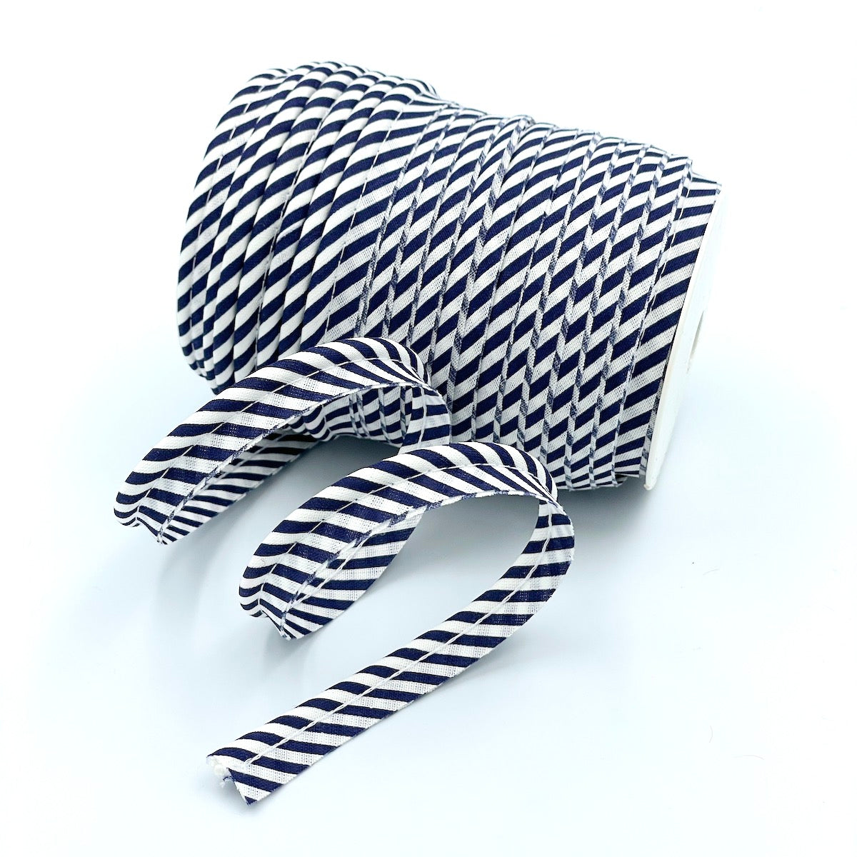 25m Reel of Medium Stripe Piping Bias Binding