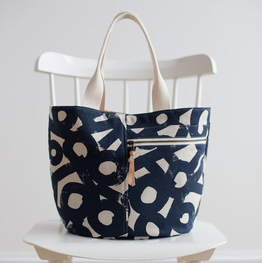 Crescent Tote Bag - Noodlehead Patterns - Frumble Fabrics