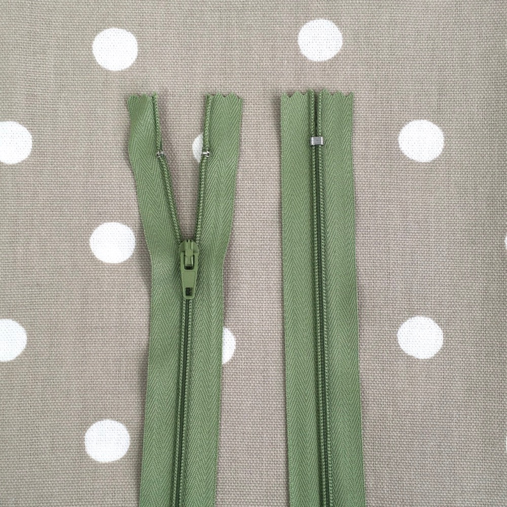 9" / 23cm Closed End Zip - Frumble Fabrics