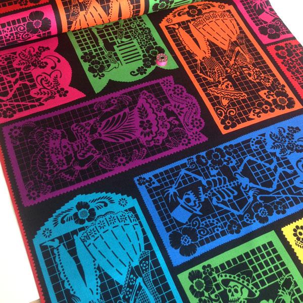 Laminated Cotton Mi Vida En Papel Black/Multi - Frumble Fabrics