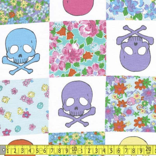 Quilt Skulls Pastel - Frumble Fabrics