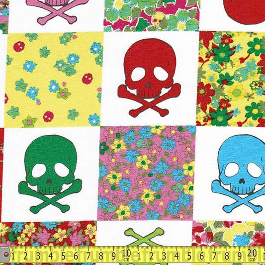 Quilt Skulls Pink - Frumble Fabrics